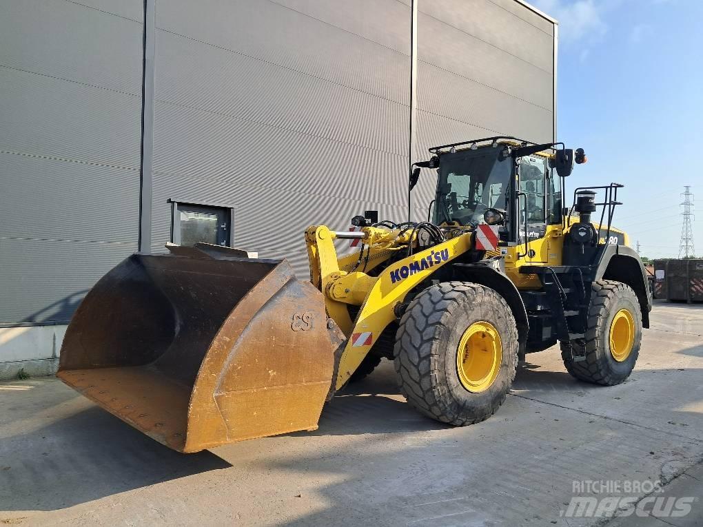 Komatsu WA380-8E0 Cargadoras sobre ruedas
