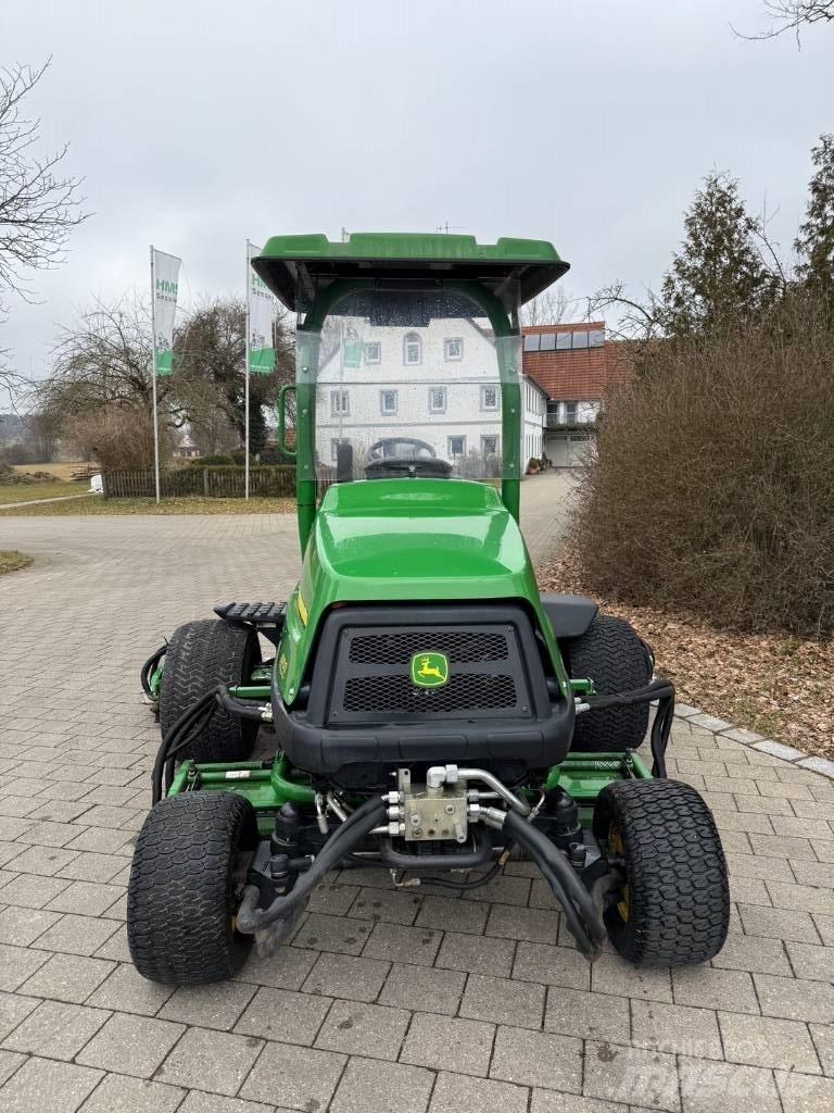 John Deere 8700 A Máquinas de calles