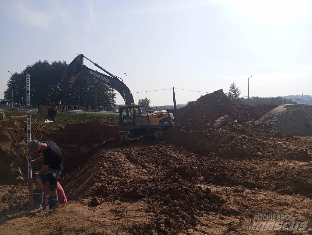 Volvo EC 240 C LD Excavadoras de cadenas