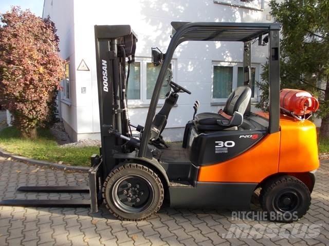 Doosan G 30 E Carretillas LPG
