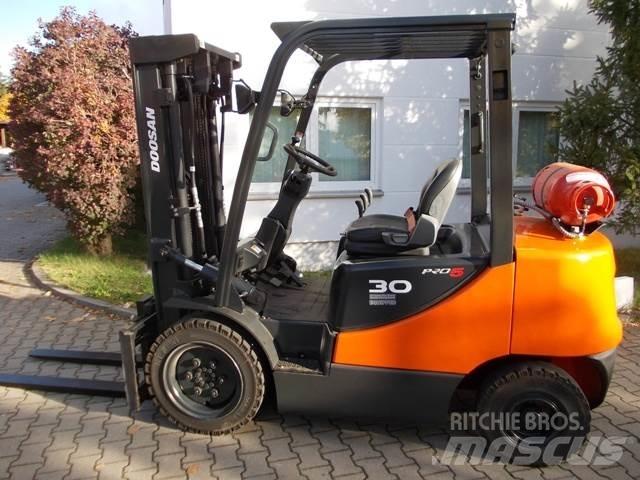 Doosan G 30 E Carretillas LPG