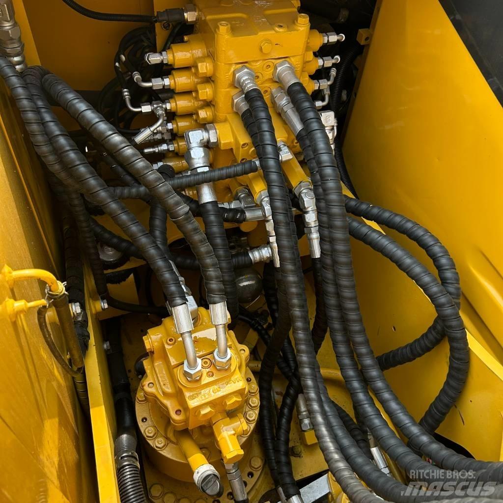 Komatsu 110 Excavadoras de cadenas