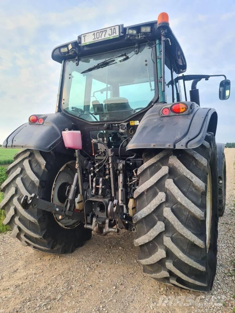 Valtra T 173 HiTech Tractores