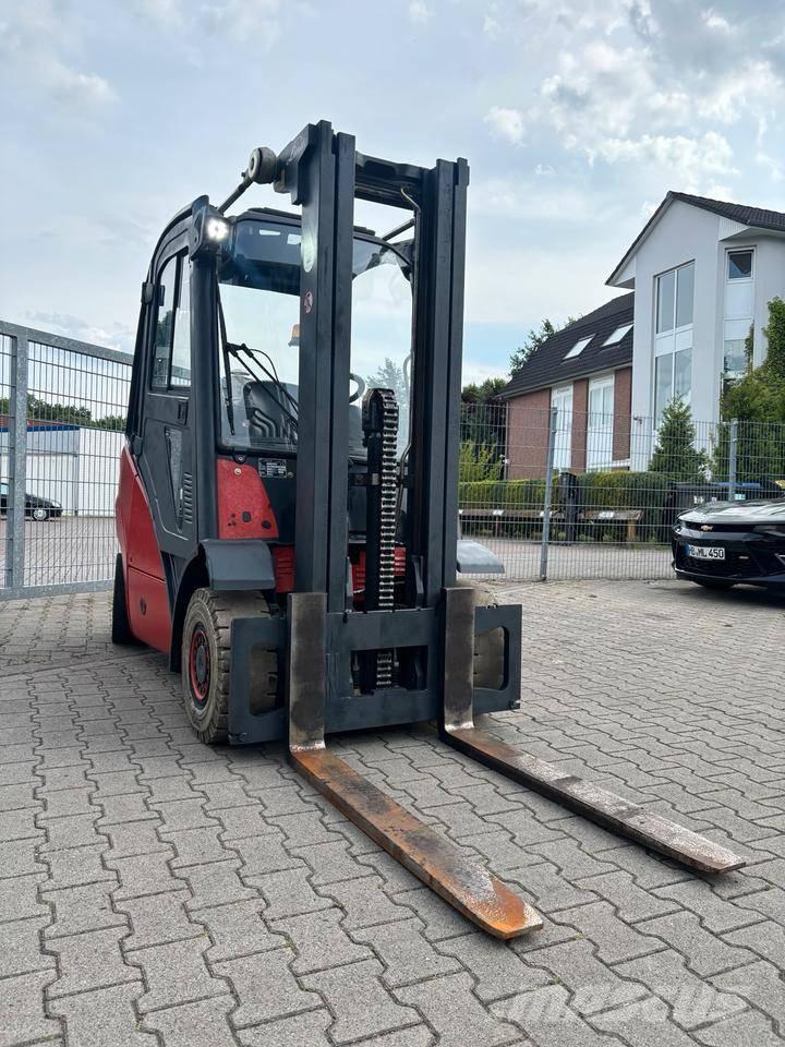 Linde H 25 T Carretillas LPG