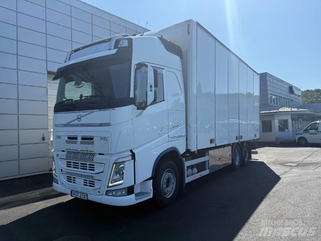 Volvo FH 540 6x2 Camiones caja cerrada