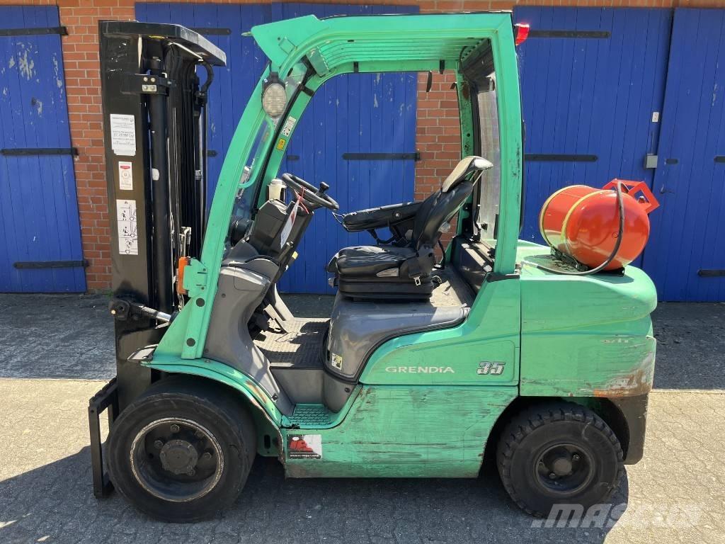 Mitsubishi FG 35 N Carretillas LPG