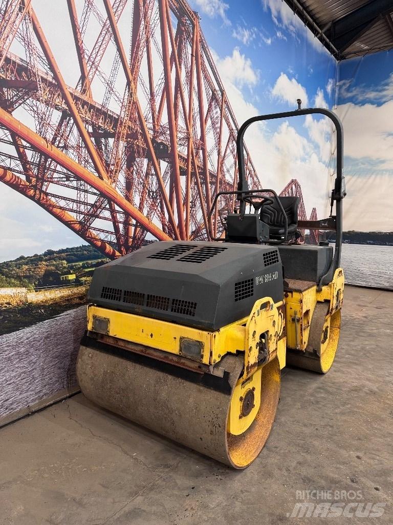 Bomag BW 138 AD Rodillos de doble tambor