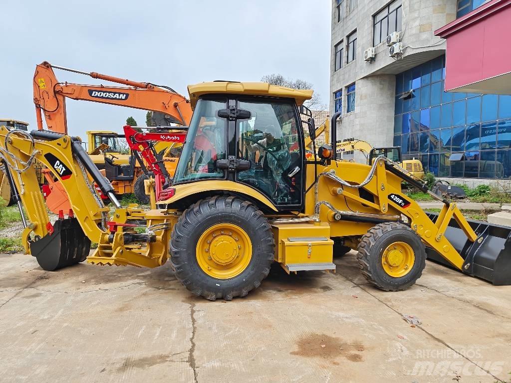 CAT 420 F Retrocargadoras