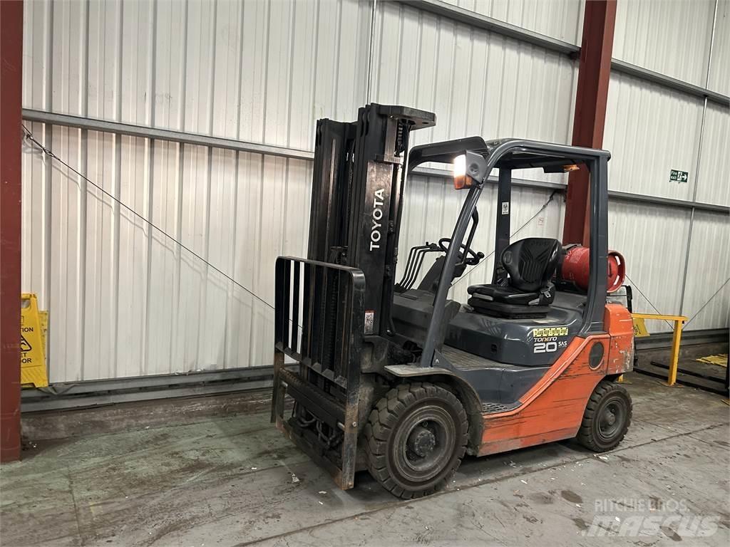 Toyota 02-8FGF20 Carretillas LPG