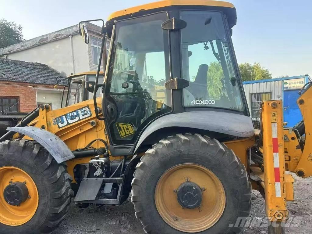 JCB 4CX Retrocargadoras