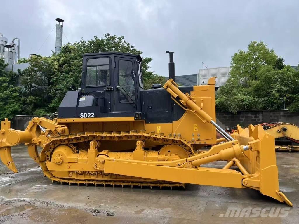 Shantui SD 22 Buldozer sobre oruga