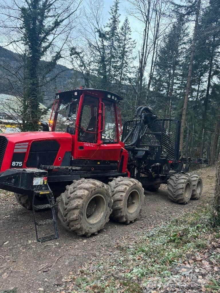 Komatsu 875 Autocargadoras
