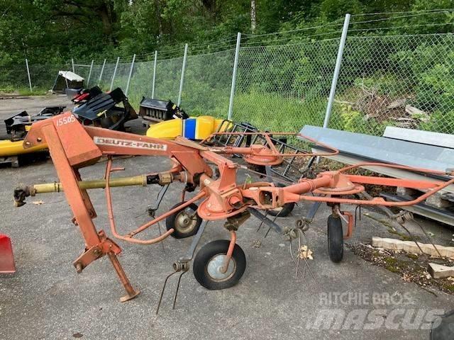 Deutz-Fahr KH400 DN Rastrillos y henificadores