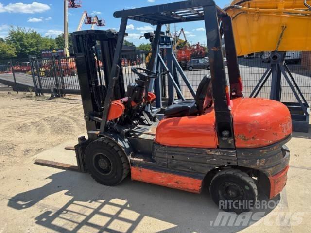 Toyota 26FDF25 Carretillas diesel