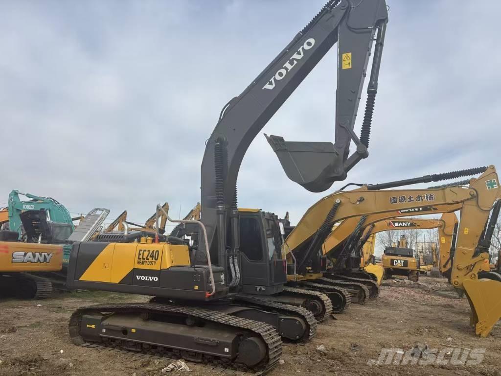 Volvo EC 240 Excavadoras de cadenas