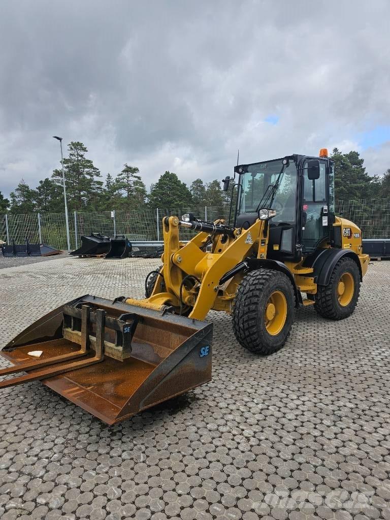 CAT 908 M Cargadoras sobre ruedas