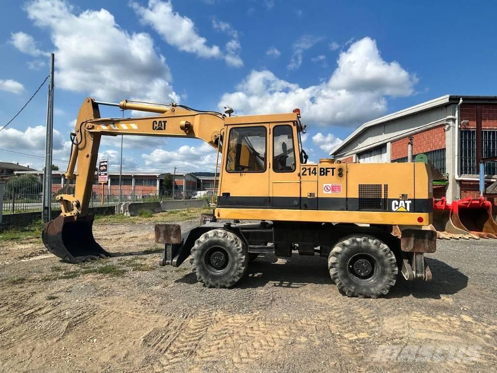 CAT 214 Excavadoras de ruedas