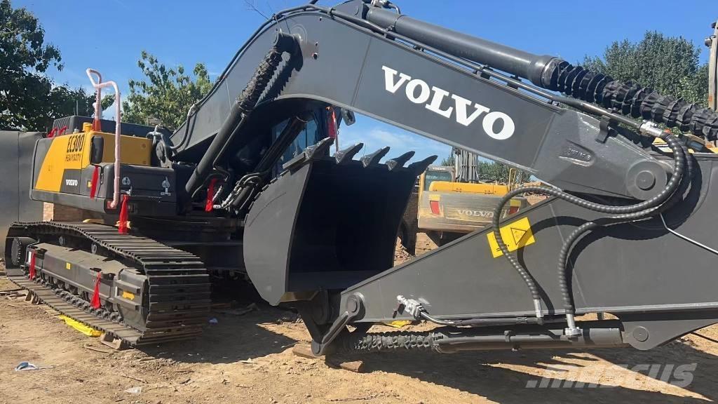 Volvo EC300 D Mini excavadoras < 7t