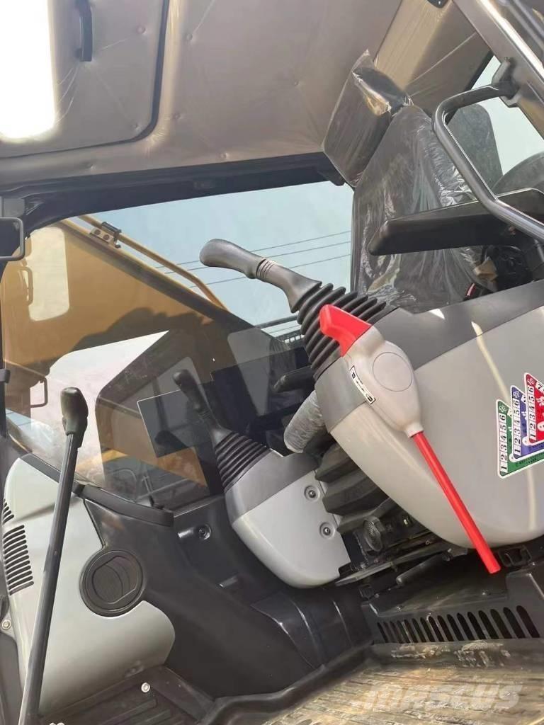 Komatsu PC 200 8N Excavadoras de cadenas