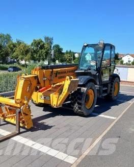 JCB 540-140 Carretillas telescópicas