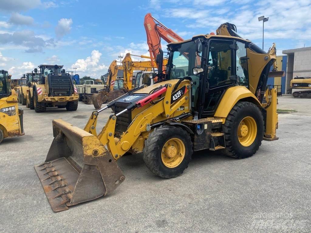 CAT 432F2 NVT Retrocargadoras