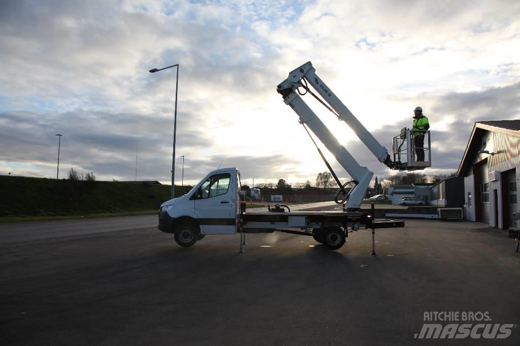 VERSALIFT VTX 240 G3 Plataformas sobre camión