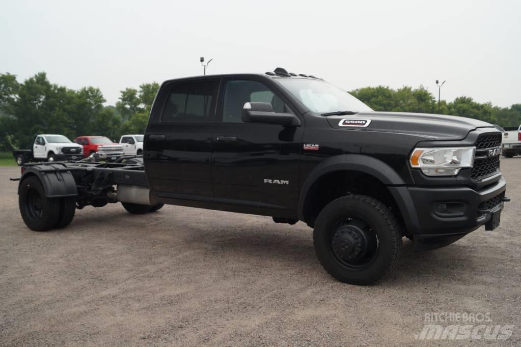 RAM 5500 TRADESMAN Camiones chasis