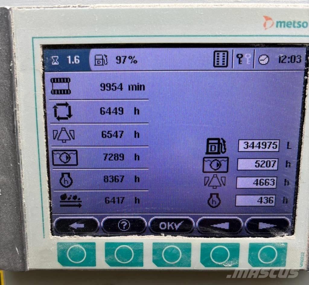 Metso LT 330 D Trituradoras móviles