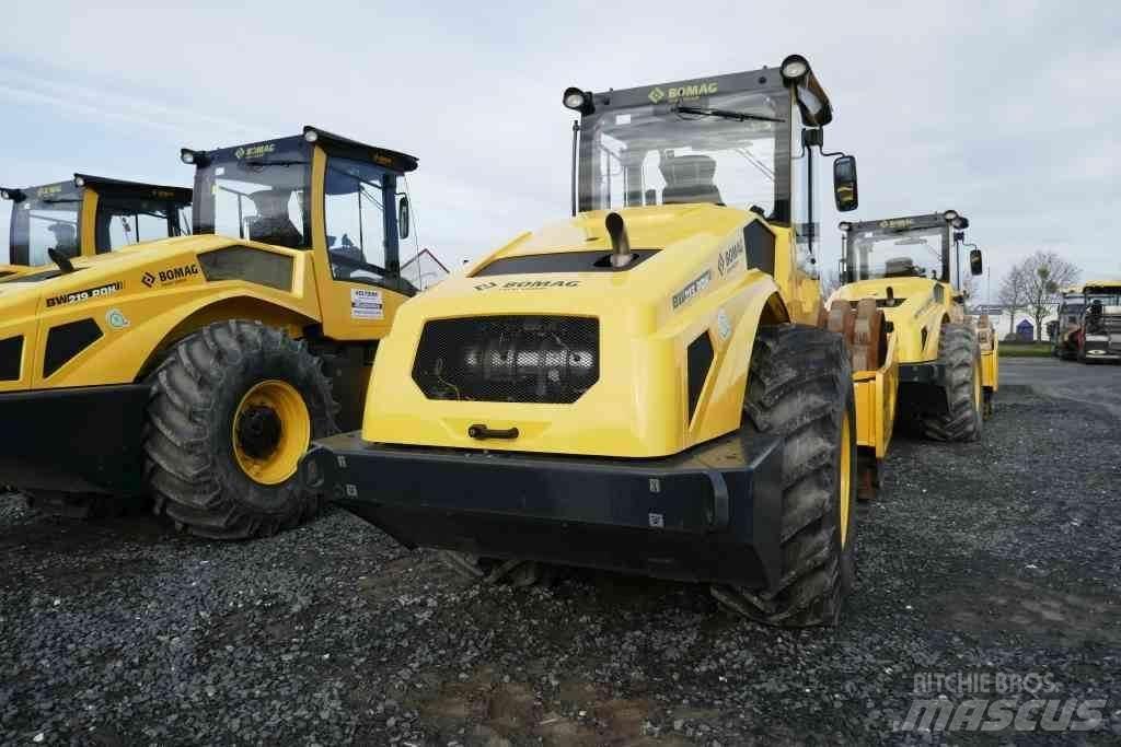 Bomag BW 213 PDH-5 Compactadores de suelo