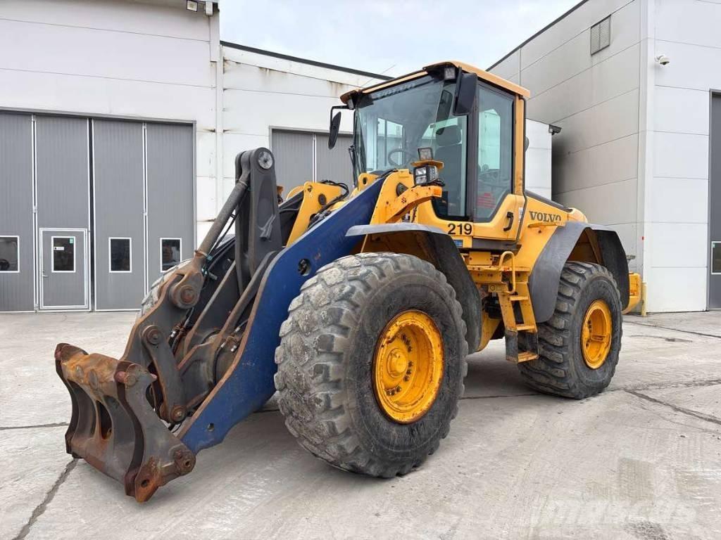 Volvo L 120 F Cargadoras sobre ruedas