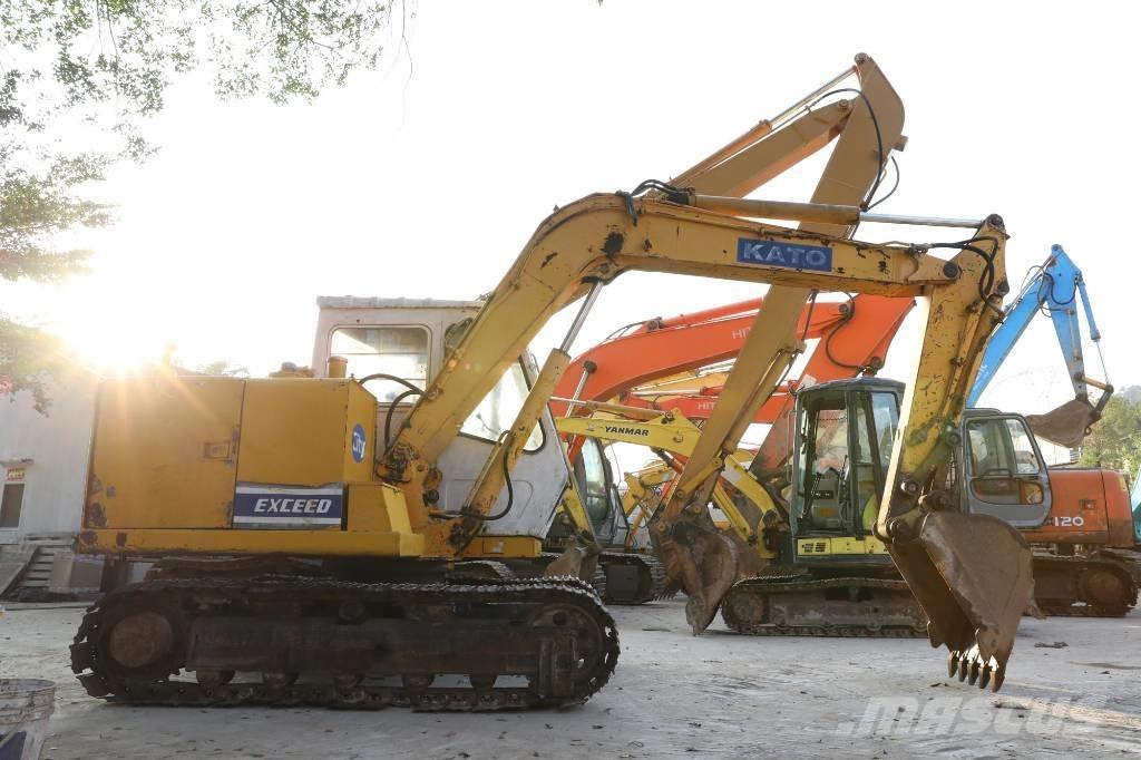 Kato HD 250 V II Excavadoras de cadenas
