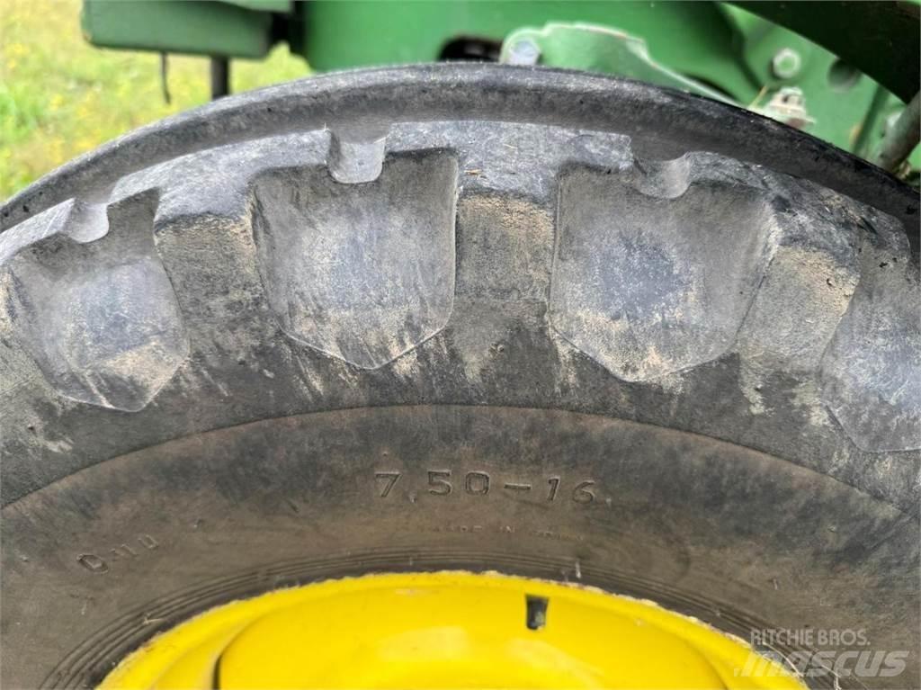 John Deere 1040 S Tractores
