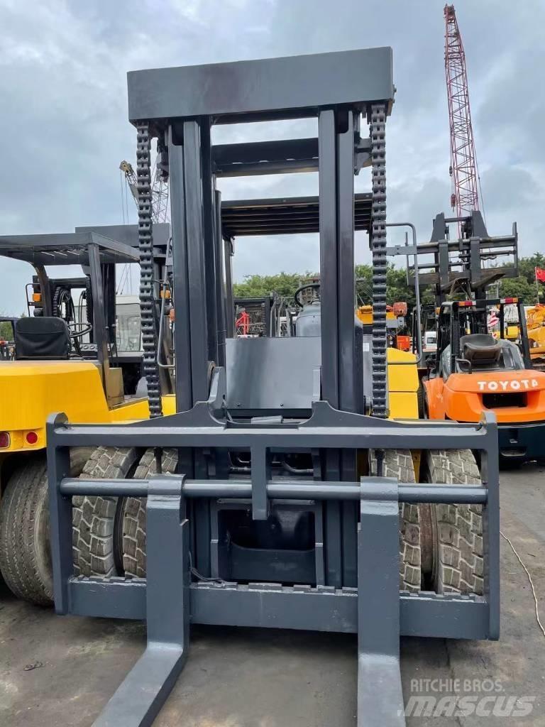 Komatsu 20 ton Carretillas diesel