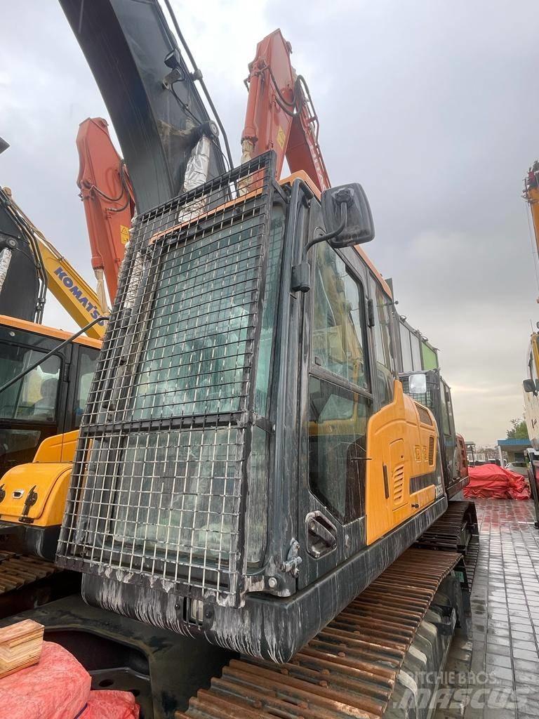 Hyundai HX 225SL Excavadoras de cadenas