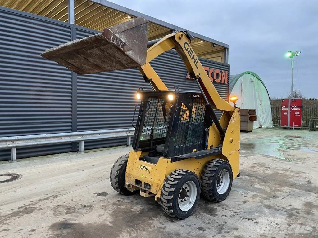 Gehl R 165 Arrastrador de troncos