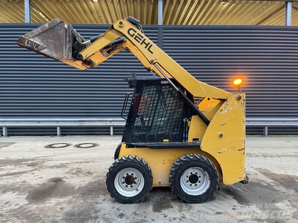 Gehl R 165 Arrastrador de troncos
