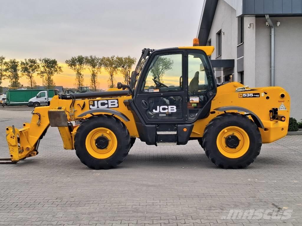 JCB 535-140 Hiviz Carretillas telescópicas