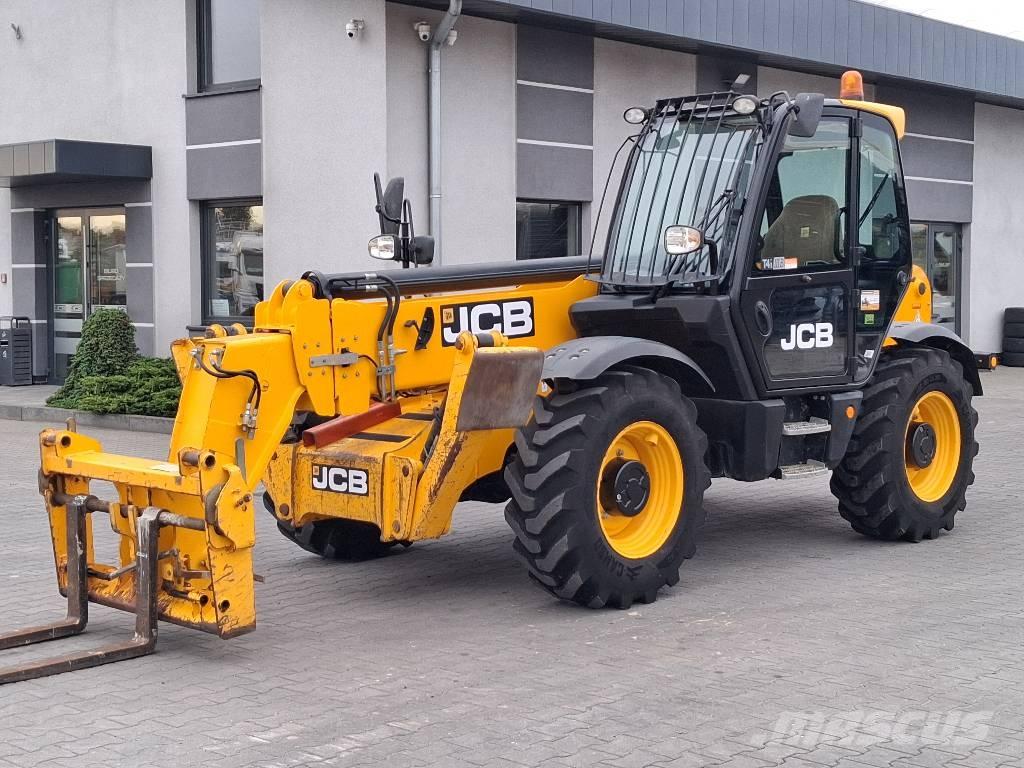 JCB 535-140 Hiviz Carretillas telescópicas