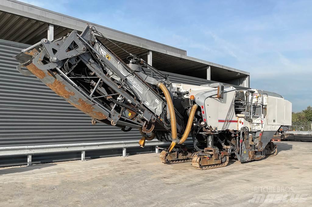 Wirtgen W 210 Máquinas moledoras de asfalto en frío