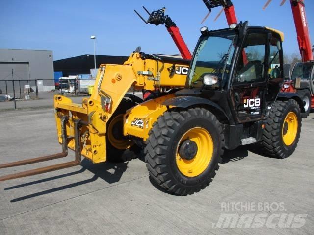 JCB 535-95 (646) Carretillas telescópicas