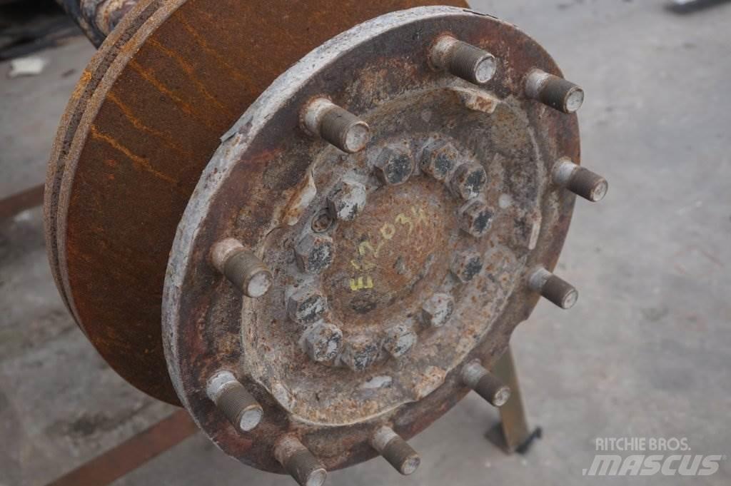 MAN V9-82L-21 Ejes