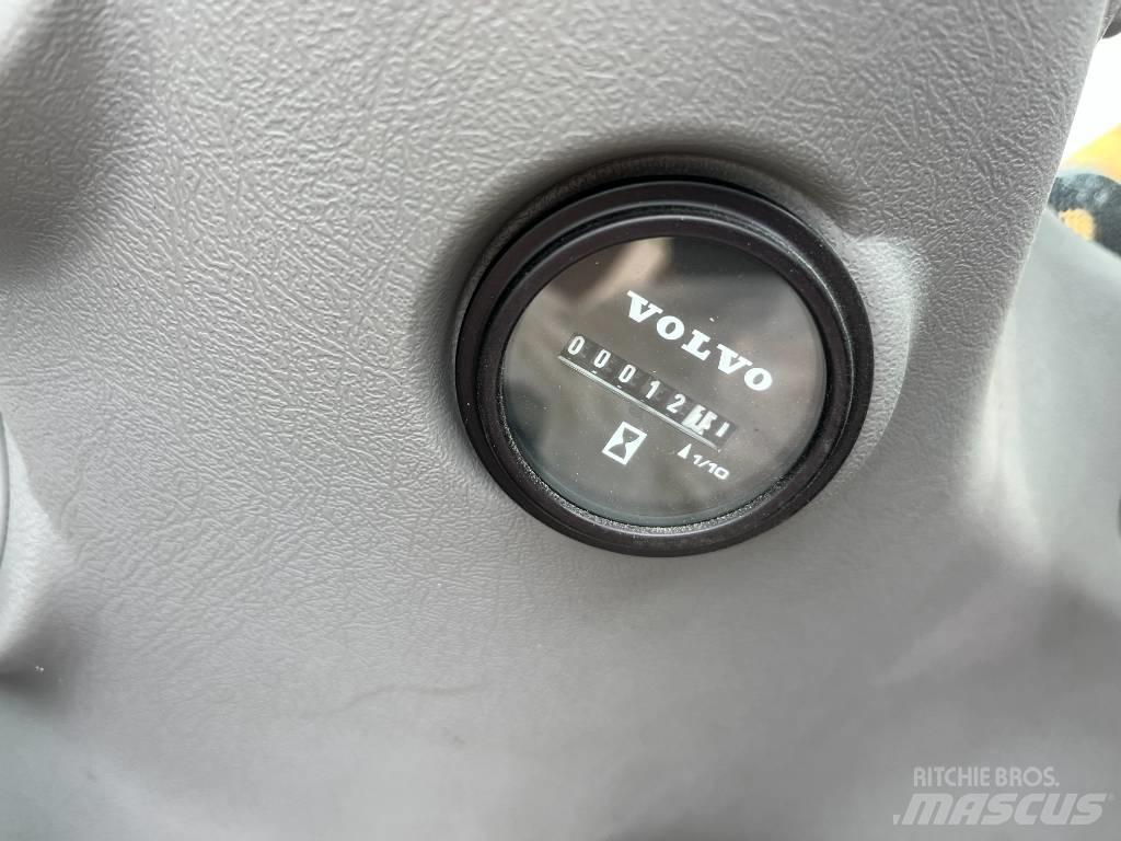 Volvo EC 300 D L Excavadoras de cadenas