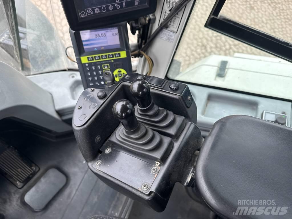 Liebherr L576 Cargadoras sobre ruedas