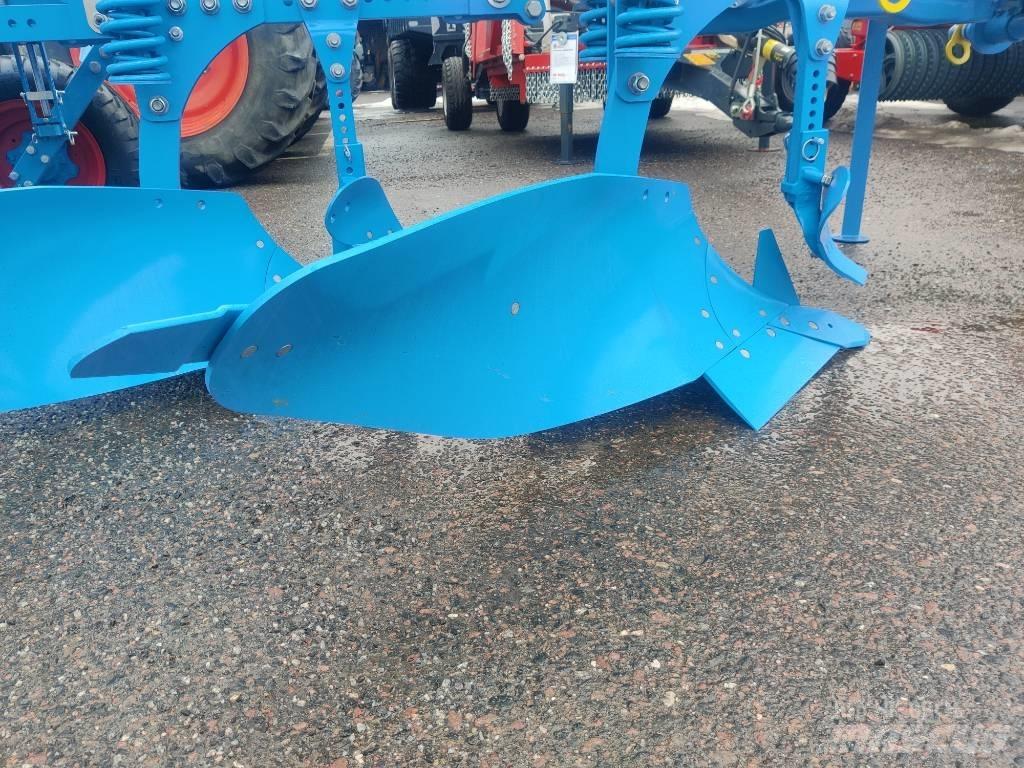 Lemken Juwel 8 M V X Arados reversibles suspendidos