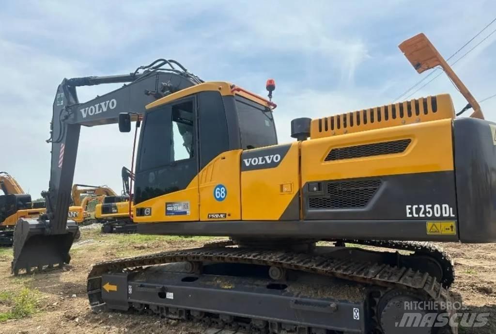 Volvo EC 250 D L Excavadoras de cadenas