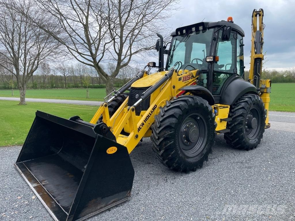 New Holland B115C Retrocargadoras