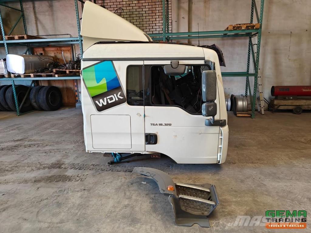 MAN TGA Cabine Cabinas e interior