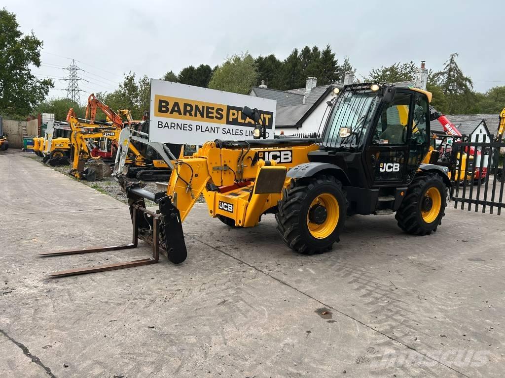JCB 535-140 Hiviz Carretillas telescópicas