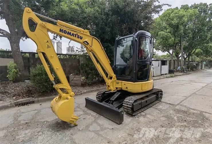 Komatsu PC35 Mini excavadoras < 7t