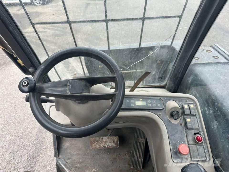 JCB TLT 25 D Carretillas telescópicas